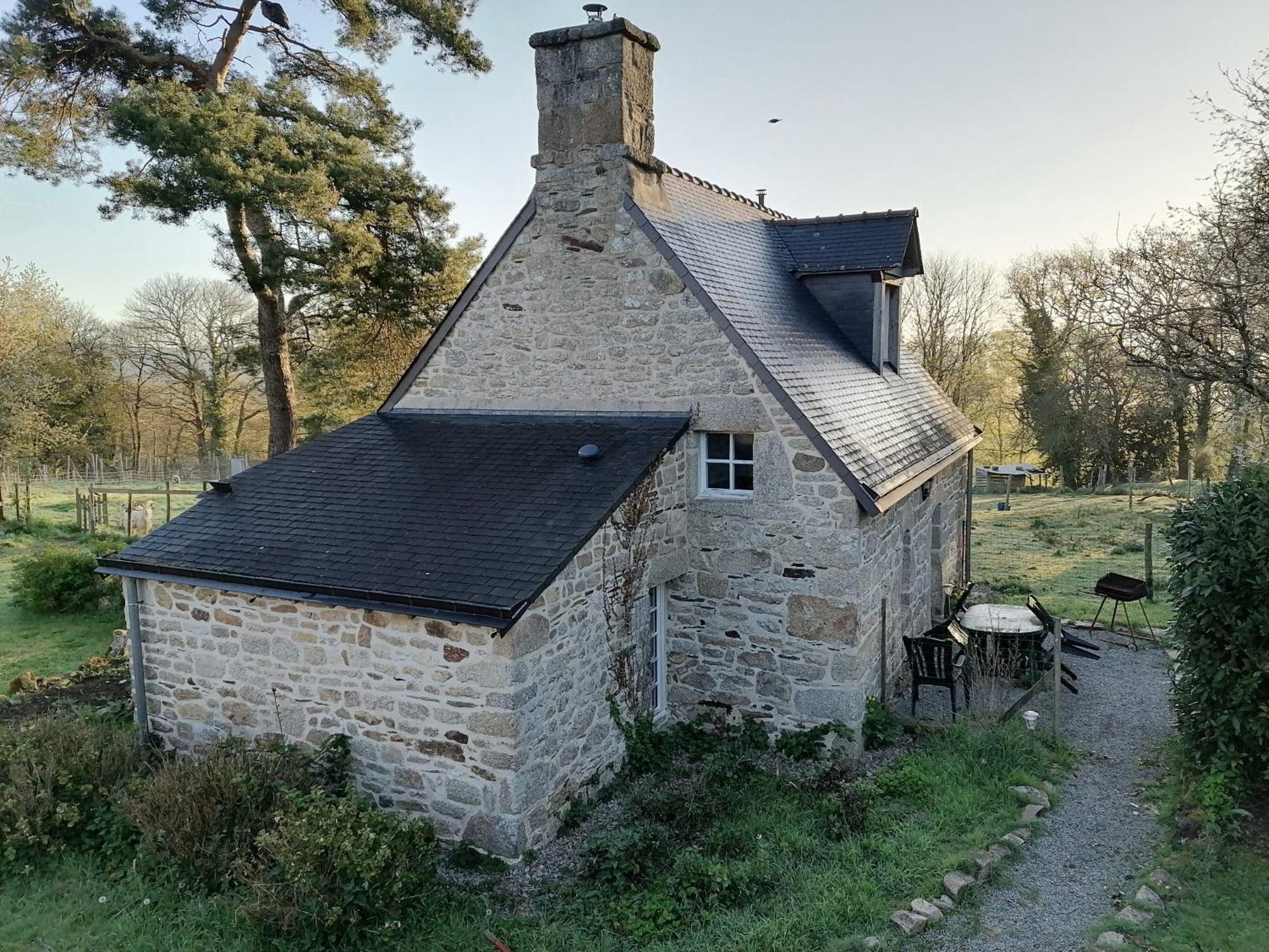 Frairie Du Divit Bed & Breakfast Pontivy Exterior photo